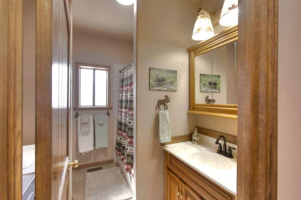 Photo of Bathroom in Mesa