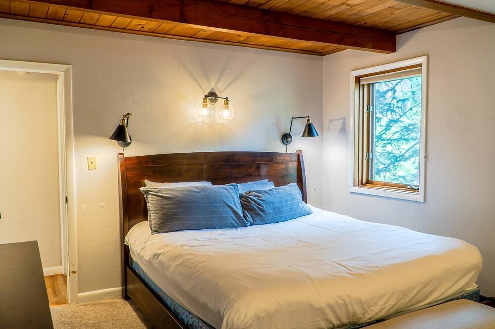 Photo of Bathroom in Blue River