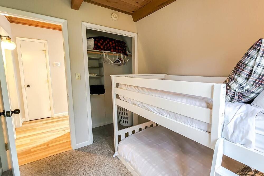 Photo of Bedroom in Blue River