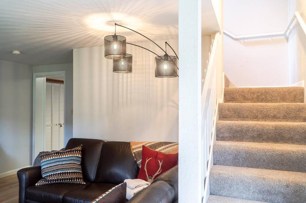 Photo of Livingroom in Blue River
