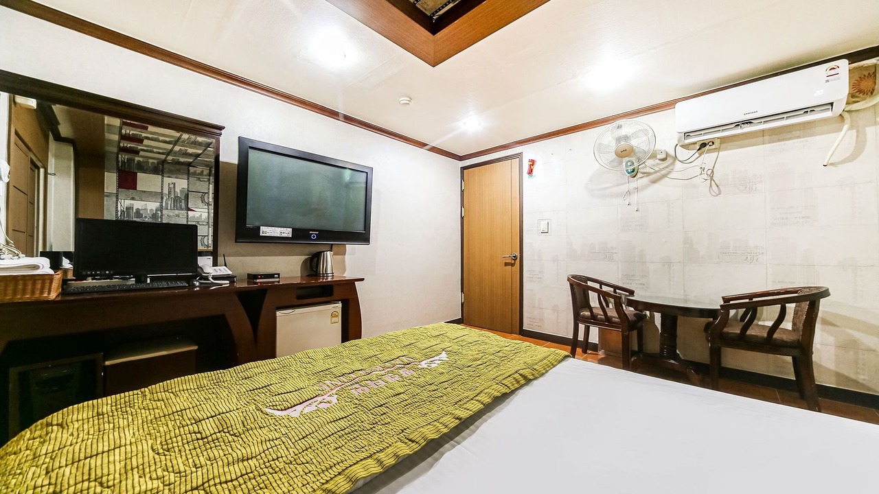 Photo of Bedroom in Taejeon-dong