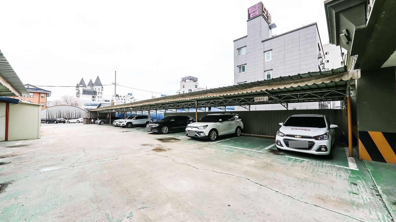 Photo of Others in Gongju