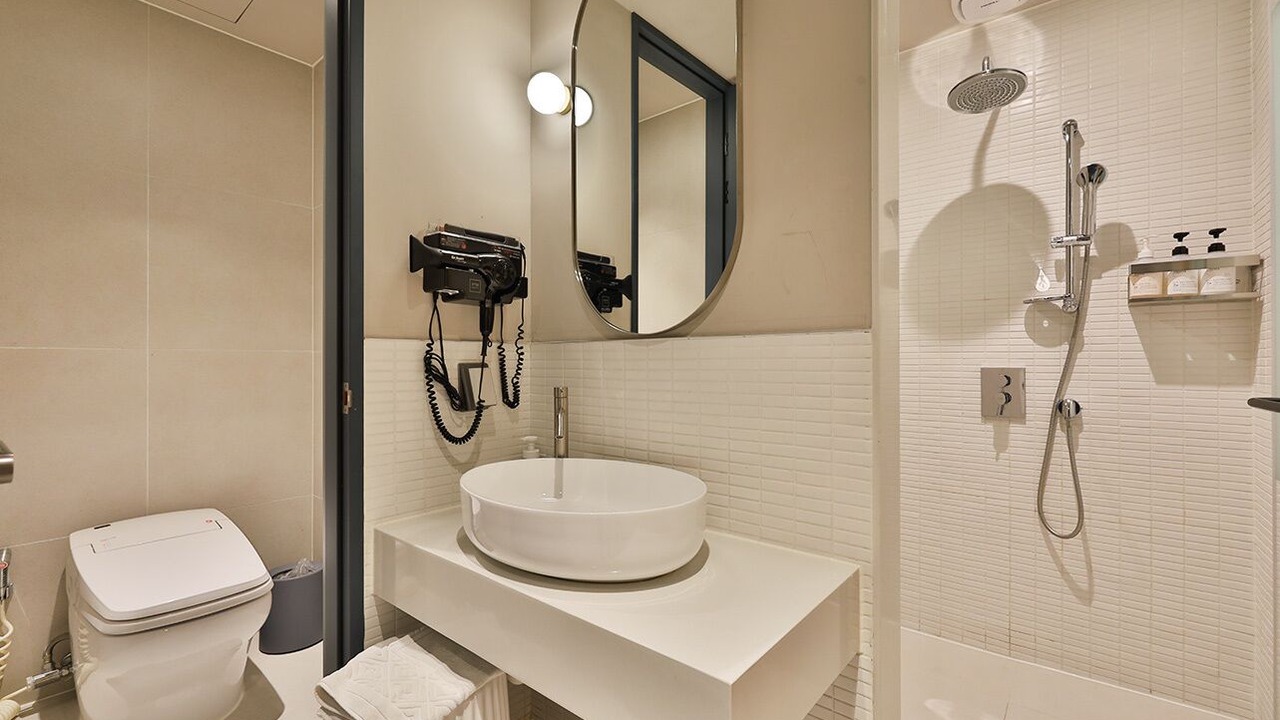 Photo of Bathroom in Namdong-gu