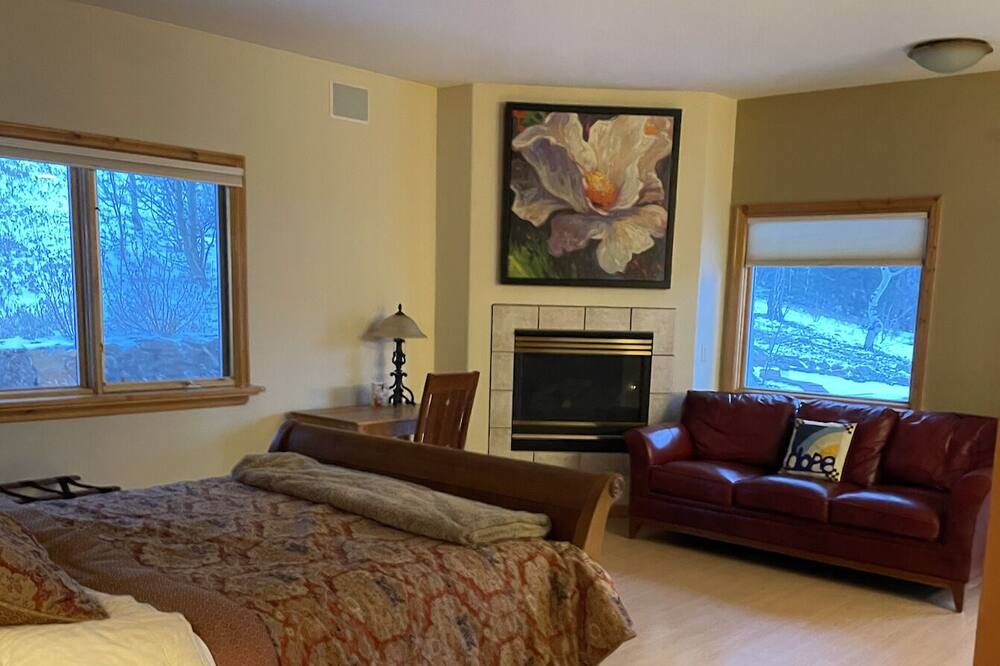 Photo of Livingroom in Allenspark