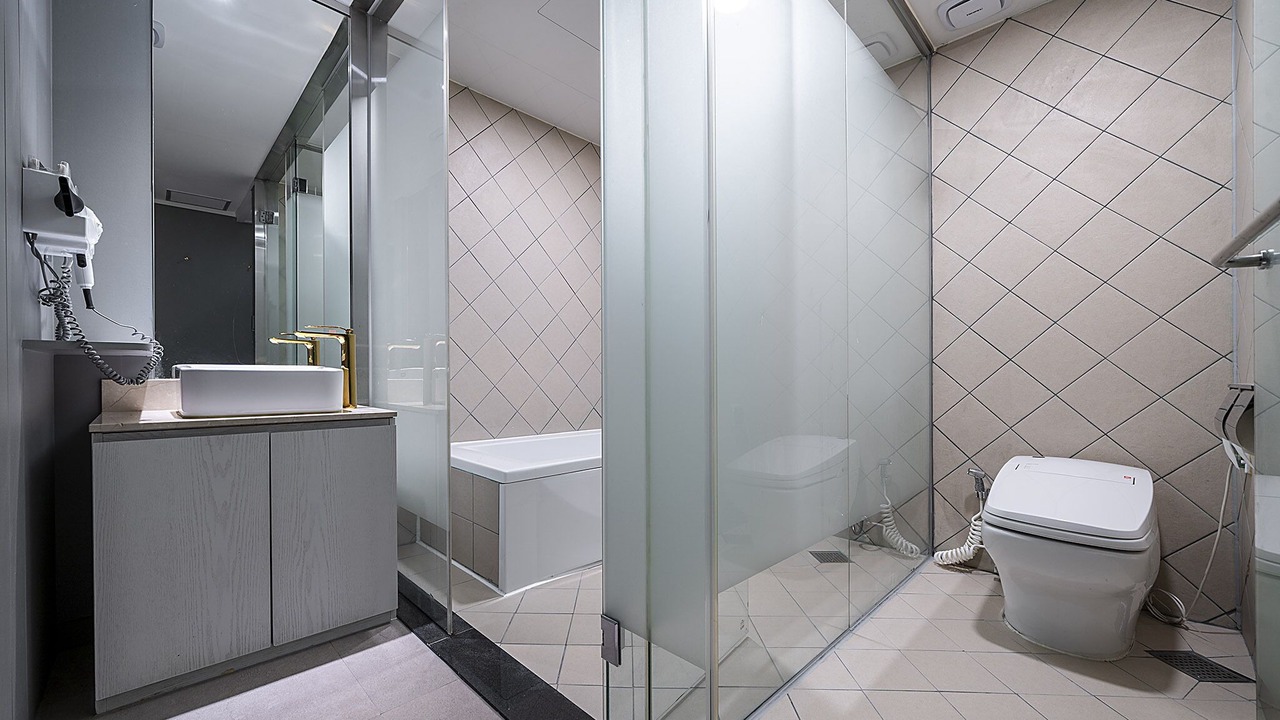 Photo of Bathroom in Osan