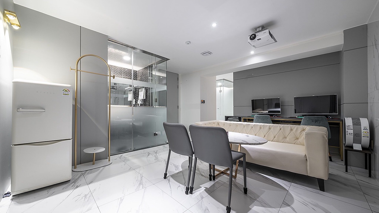 Photo of Bedroom in Osan