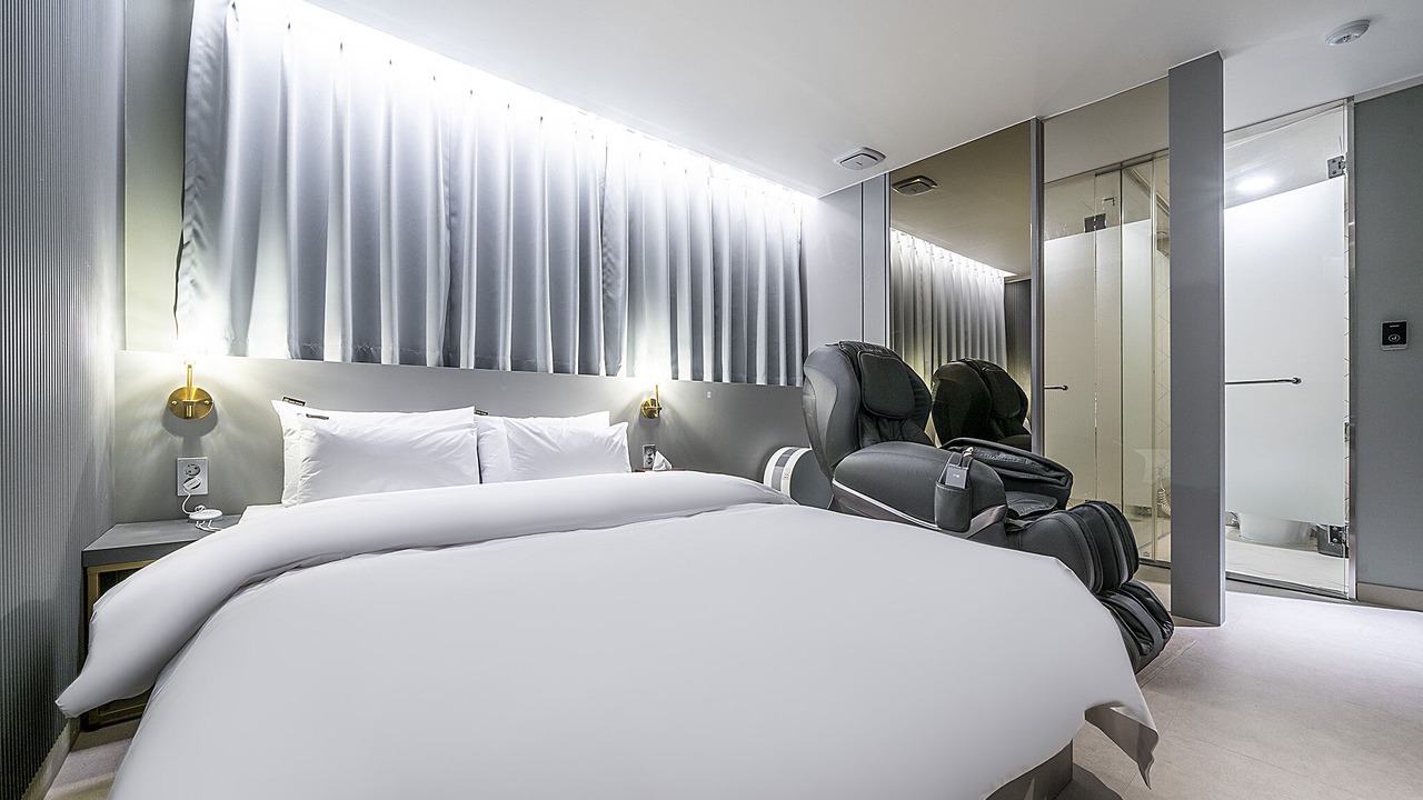 Photo of Bedroom in Osan