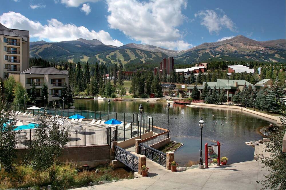Photo of Outdoor in Peak 9