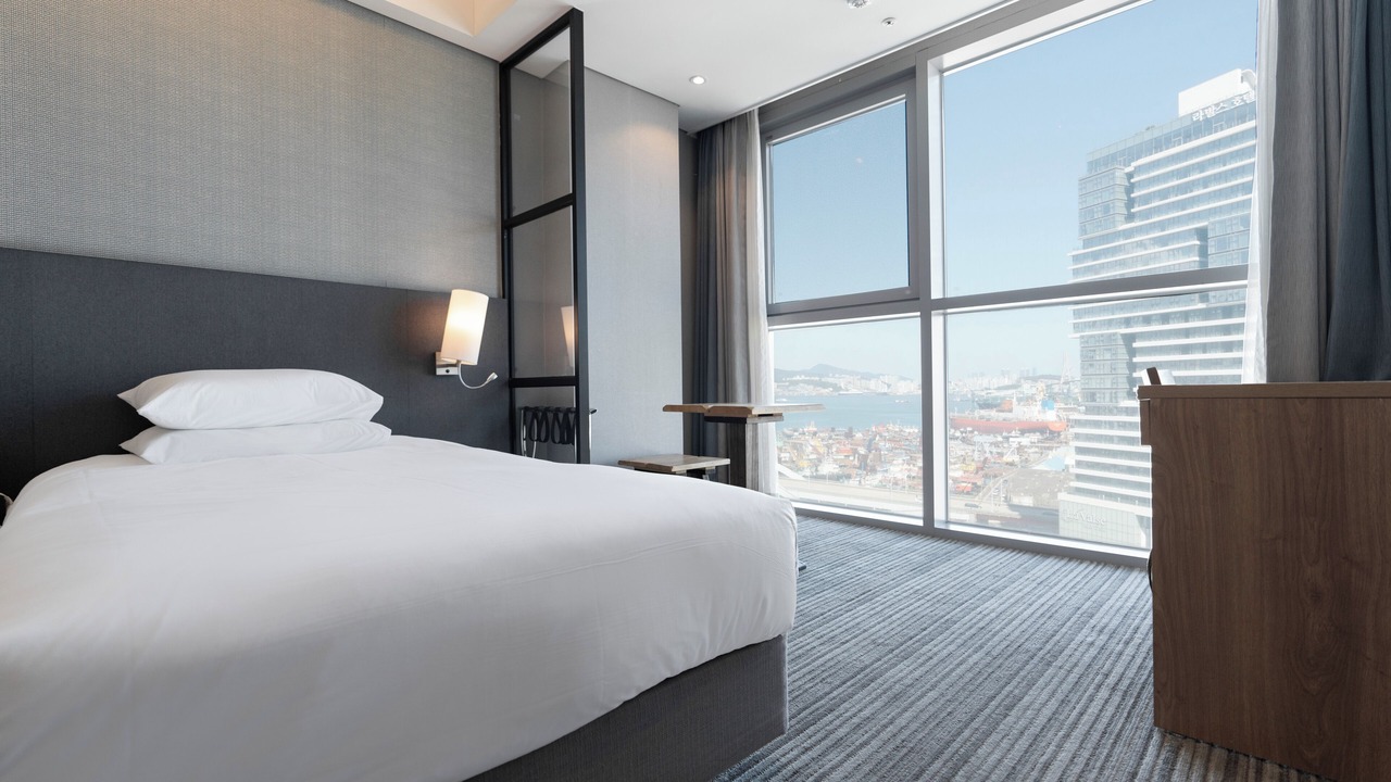 Photo of Bedroom in Yeongdo