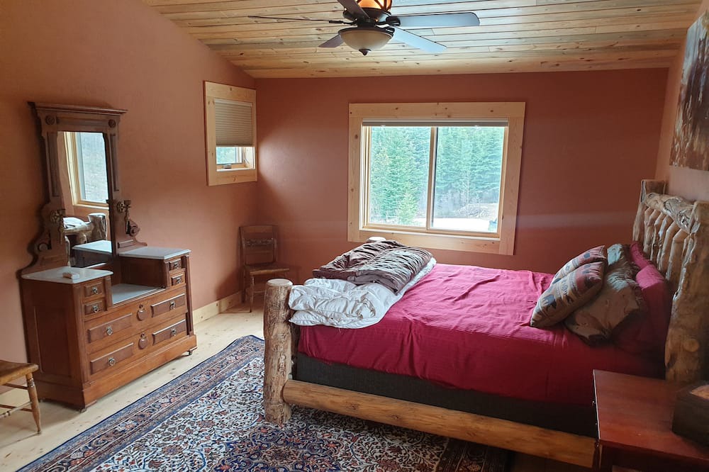 Photo of Bedroom in Westcliffe