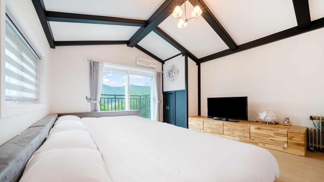 Photo of Bedroom in Seo