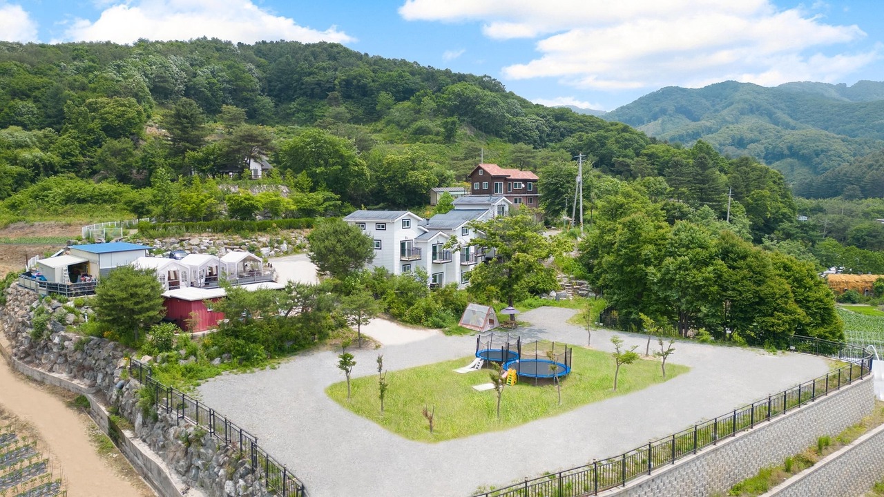 Photo of Outdoor in Seo