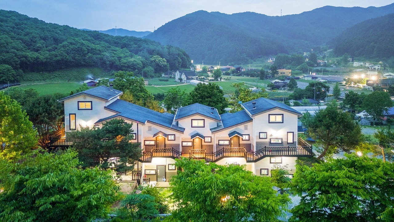Photo of Outdoor in Seo