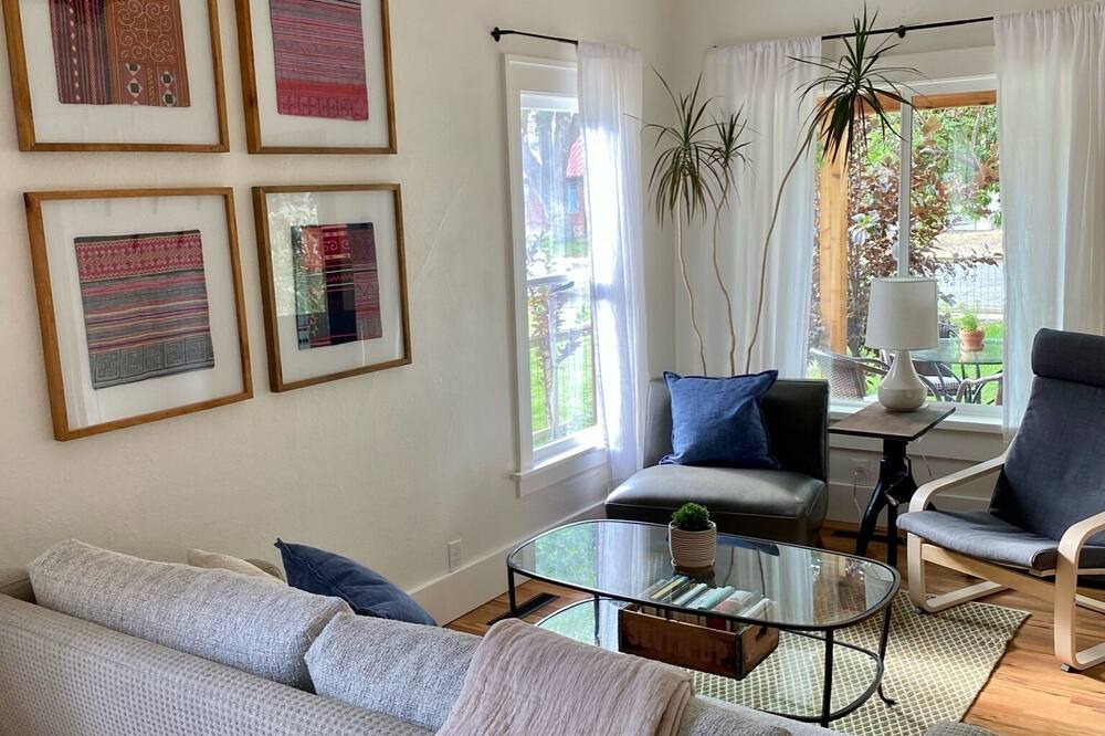 Photo of Livingroom in Palisade