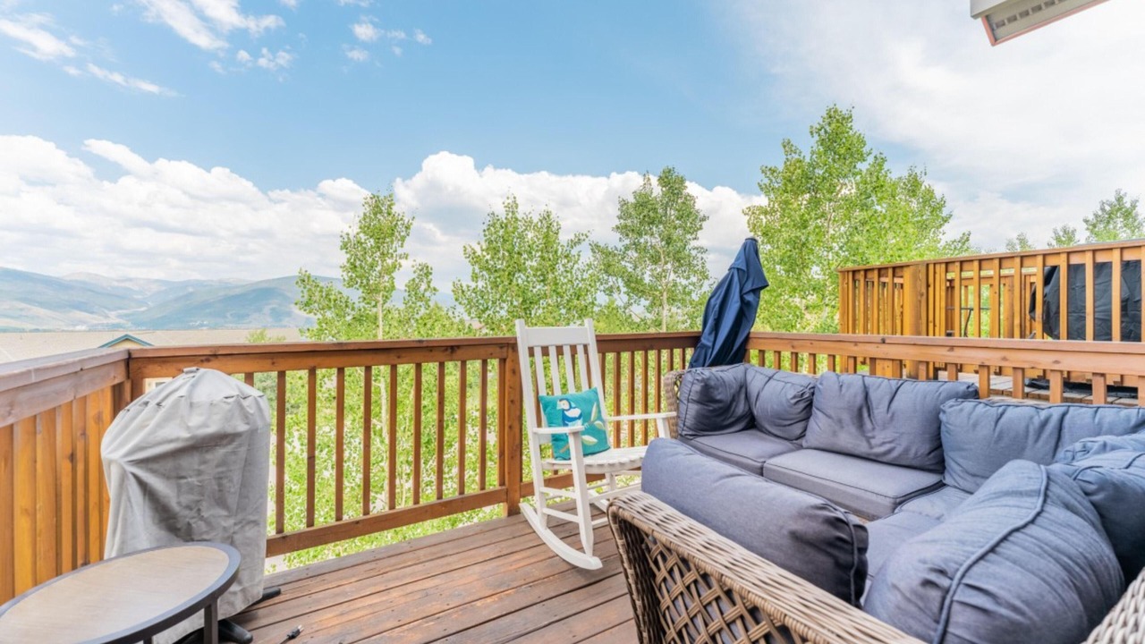Photo of Patio Balcony in Wildernest