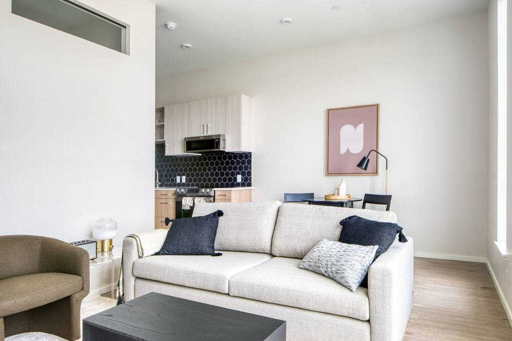 Photo of Livingroom in University Park