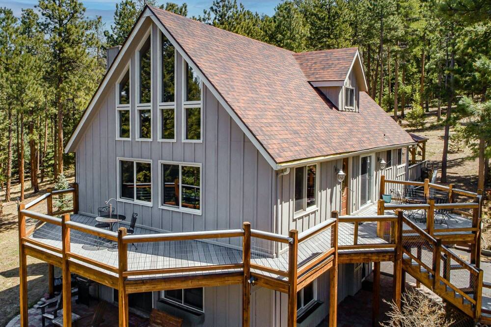 Photo of Outdoor in Evergreen Meadows