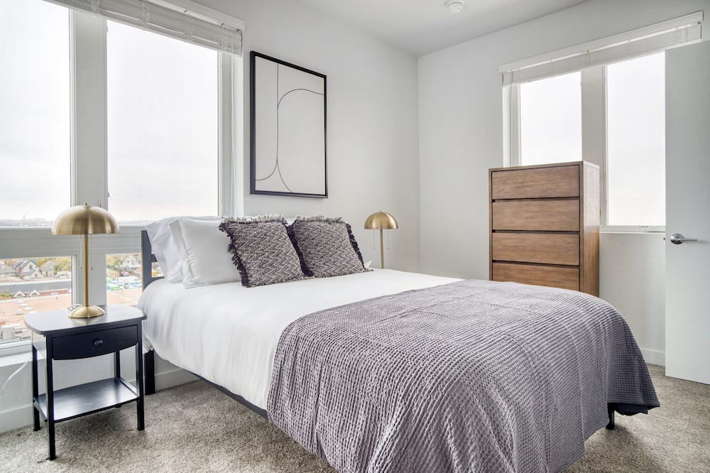 Photo of Bedroom in Five Points