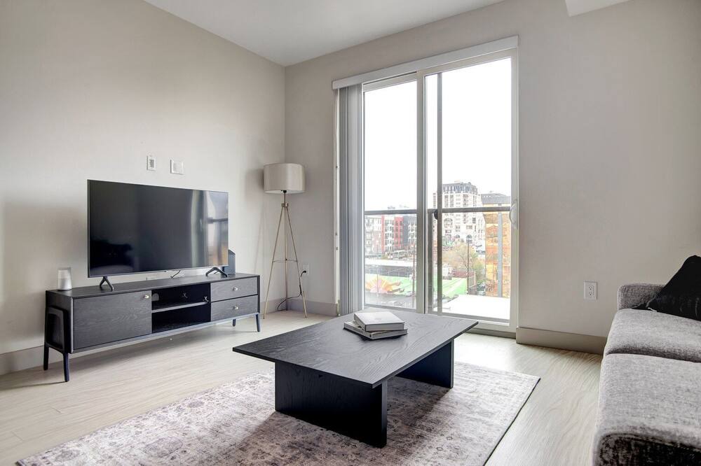 Photo of Livingroom in Capitol Hill