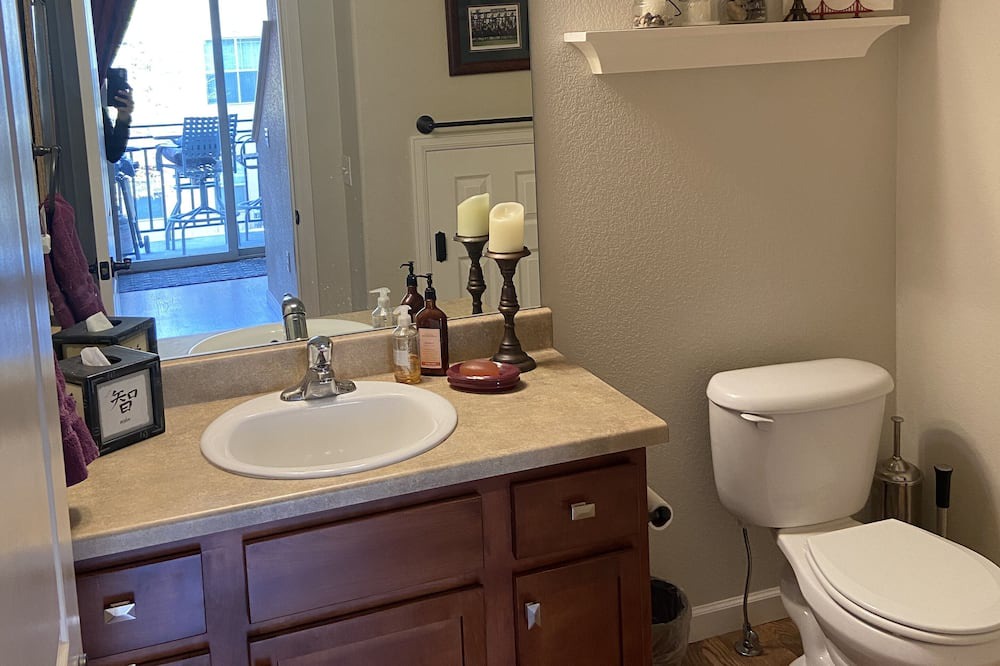 Photo of Bathroom in Broomfield
