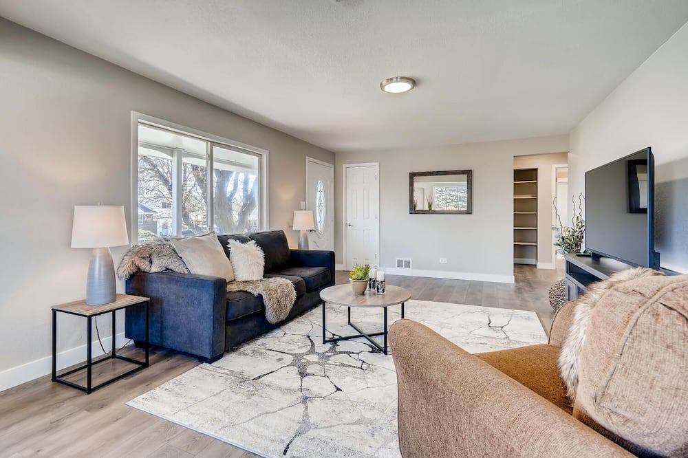 Photo of Livingroom in South Westminster