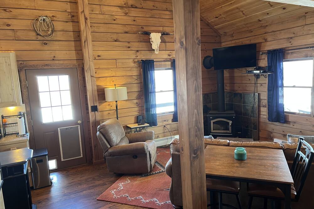 Photo of Livingroom in Burns