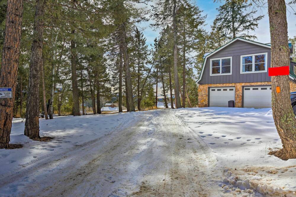 Photo of Outdoor in Evergreen Meadows