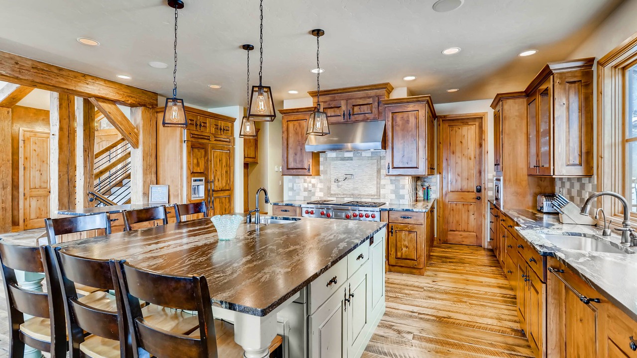 Photo of Kitchen in Warrior's Mark West