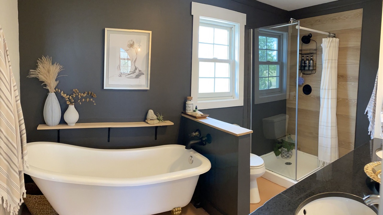 Photo of Bathroom in Longmont