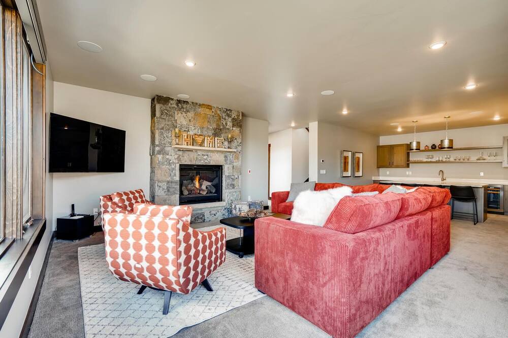 Photo of Livingroom in Silverthorne