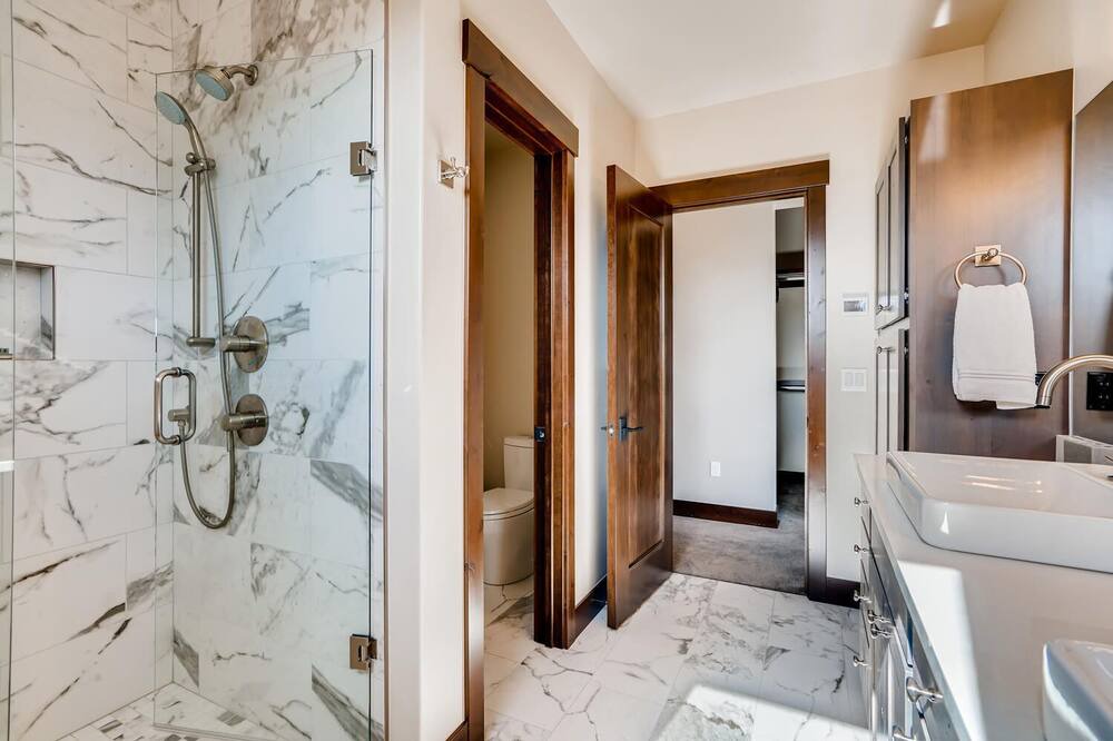 Photo of Bathroom in Silverthorne