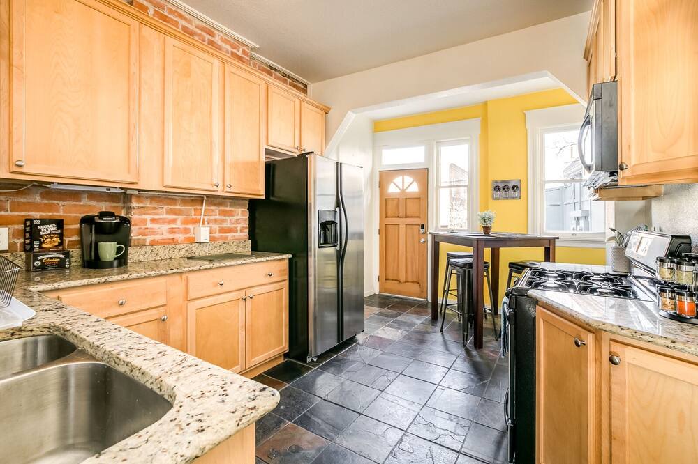 Photo of Kitchen in Newlands