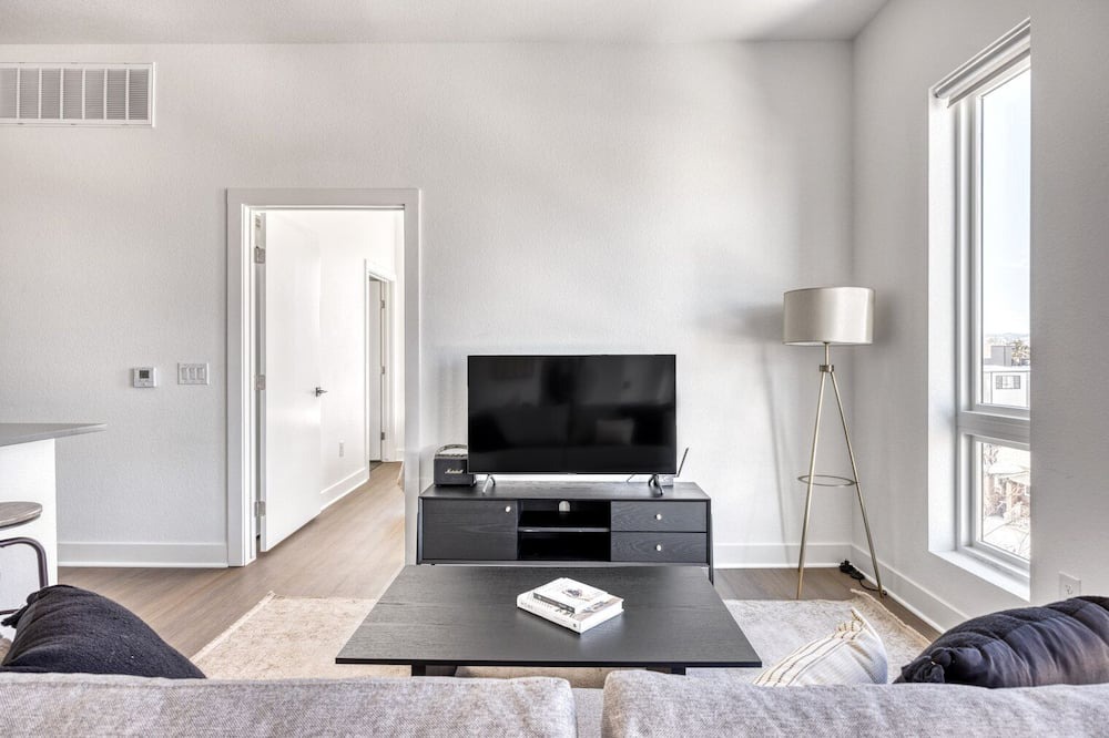 Photo of Livingroom in West Colfax