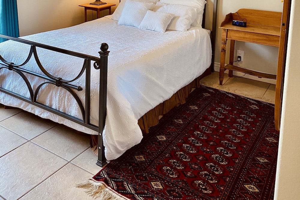 Photo of Bedroom in Forest Lakes