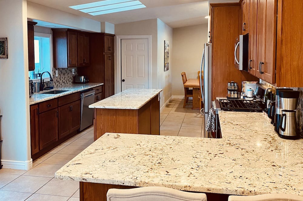 Photo of Kitchen in Forest Lakes