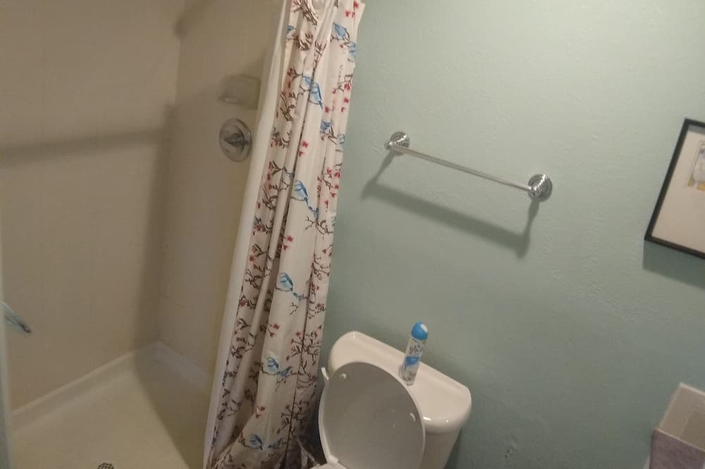Photo of Bathroom in Wheat Ridge