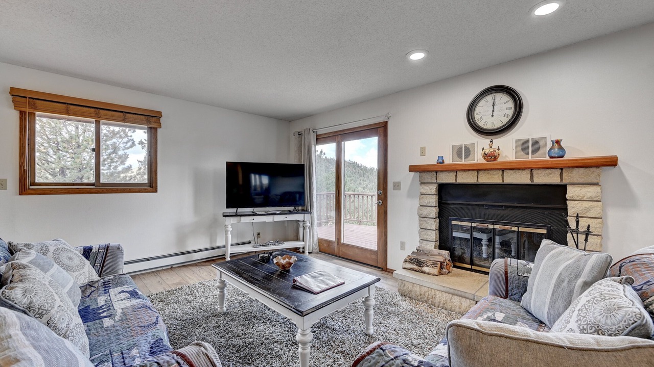 Photo of Livingroom in Cripple Creek