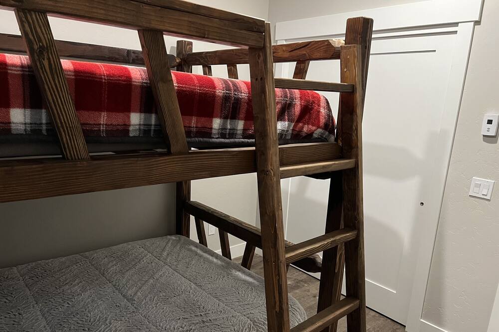 Photo of Bedroom in Willow Grove