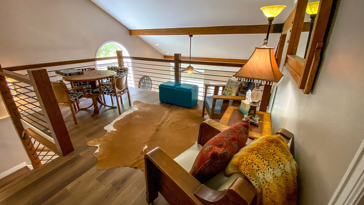 Photo of Livingroom in Edwards