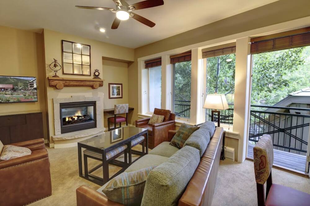 Photo of Livingroom in Breckenridge