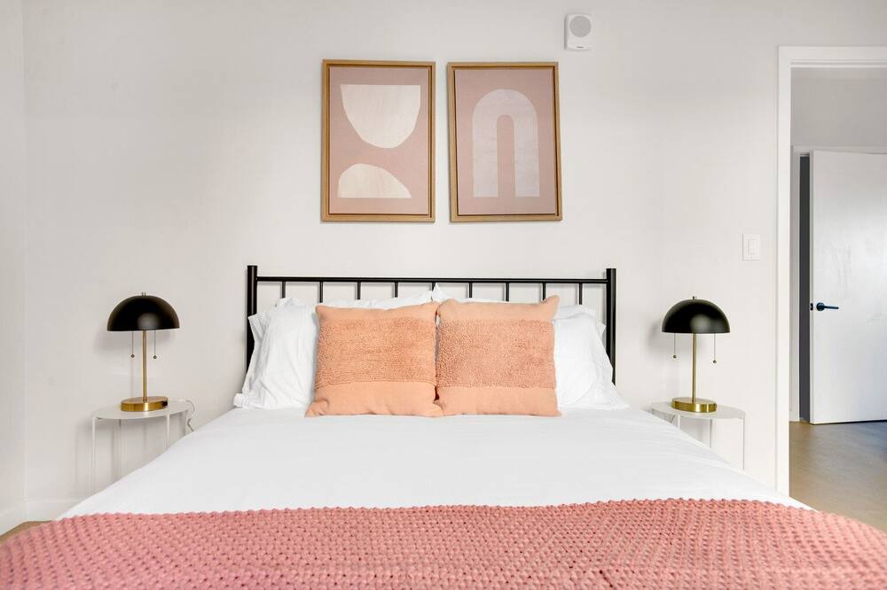 Photo of Bedroom in City Park West