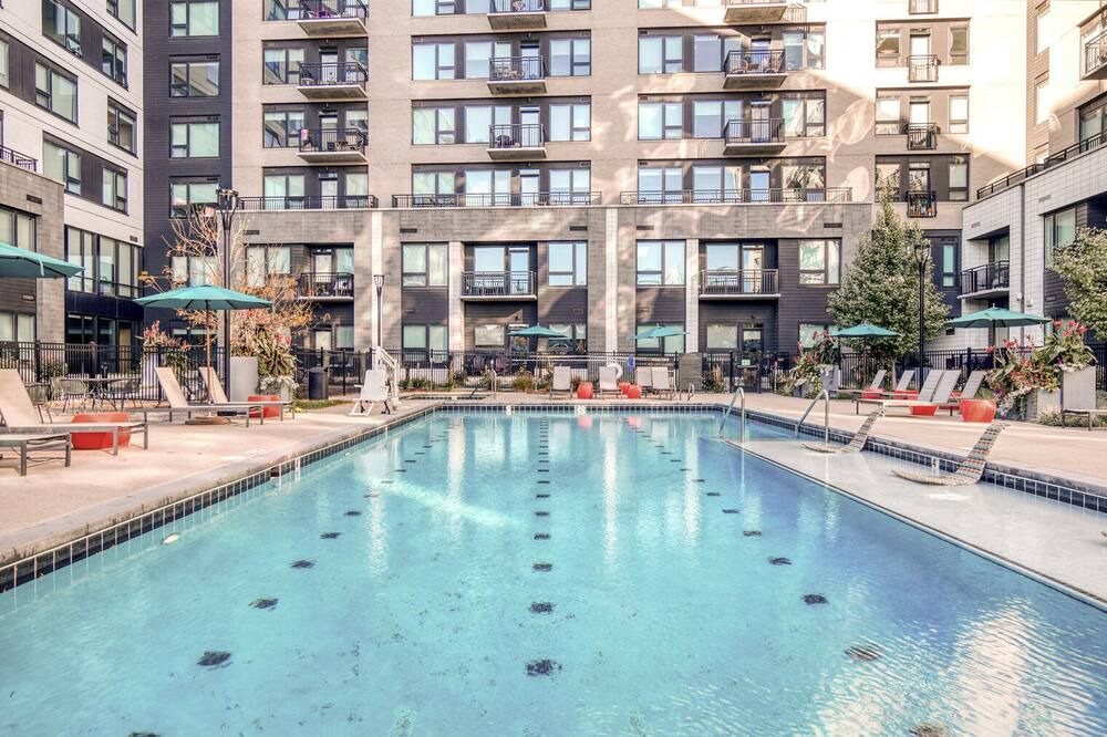 Photo of Outdoor in Hale