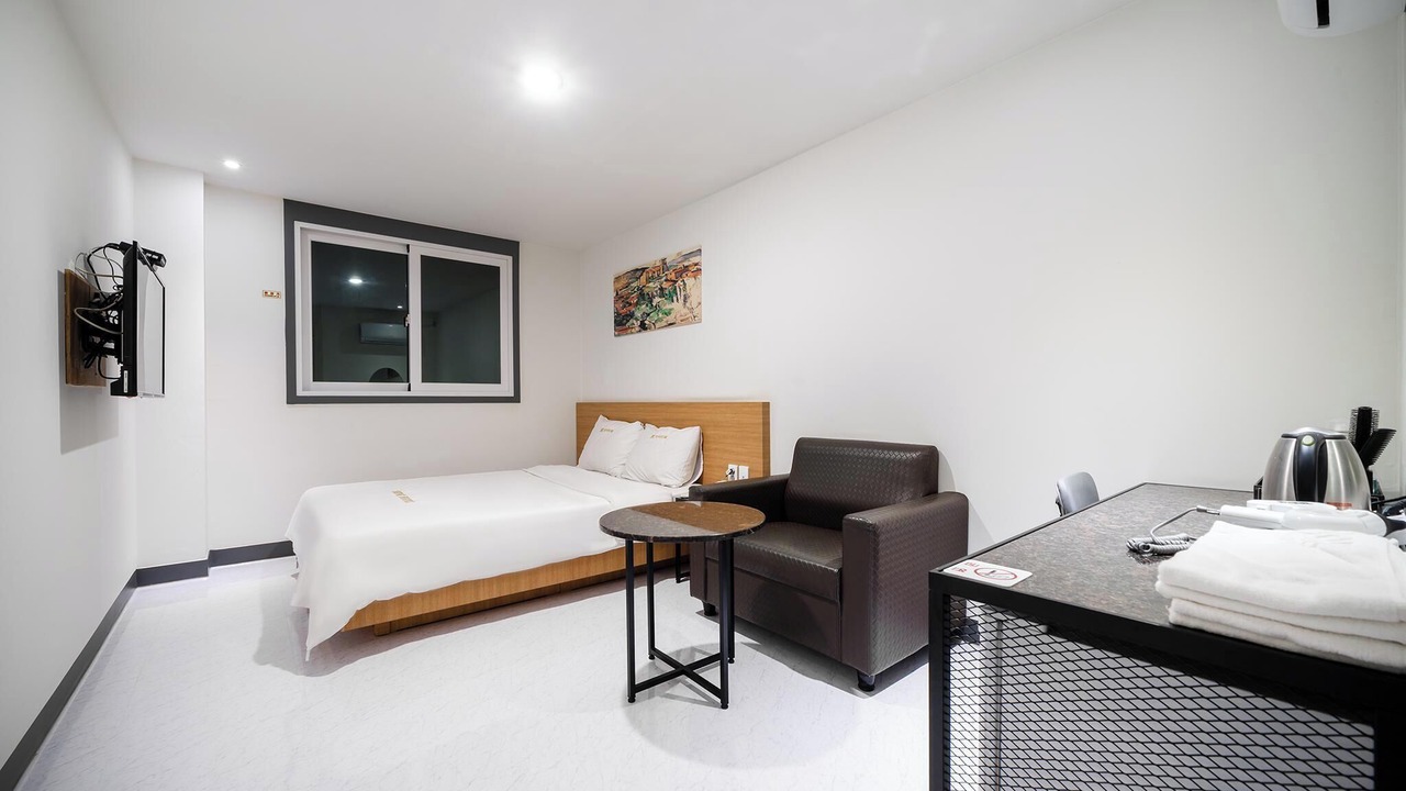 Photo of Bedroom in Donghae