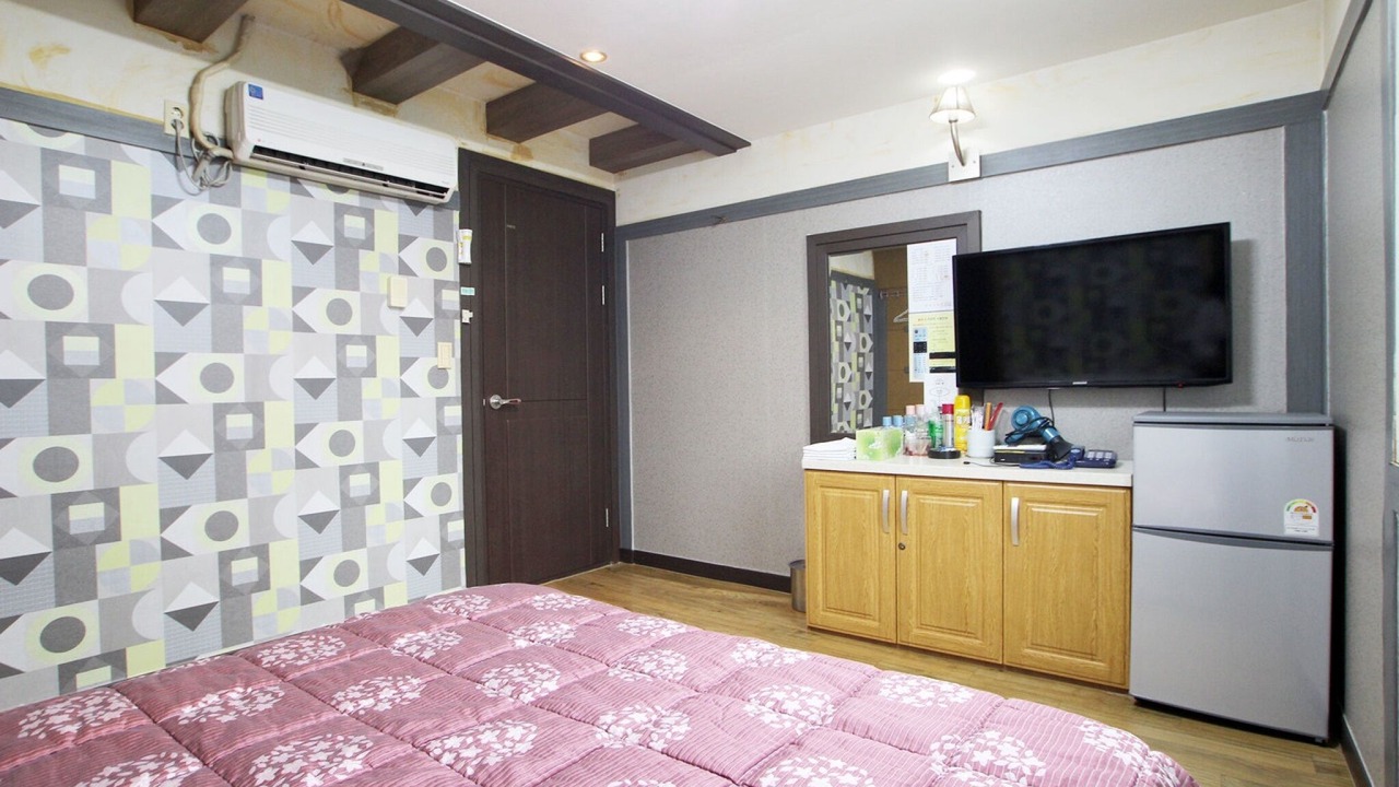 Photo of Bedroom in Ulleung-gun