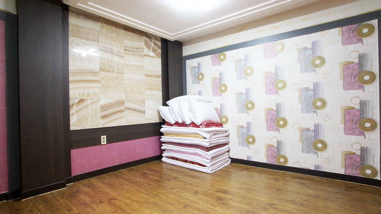 Photo of Bedroom in Ulleung-gun