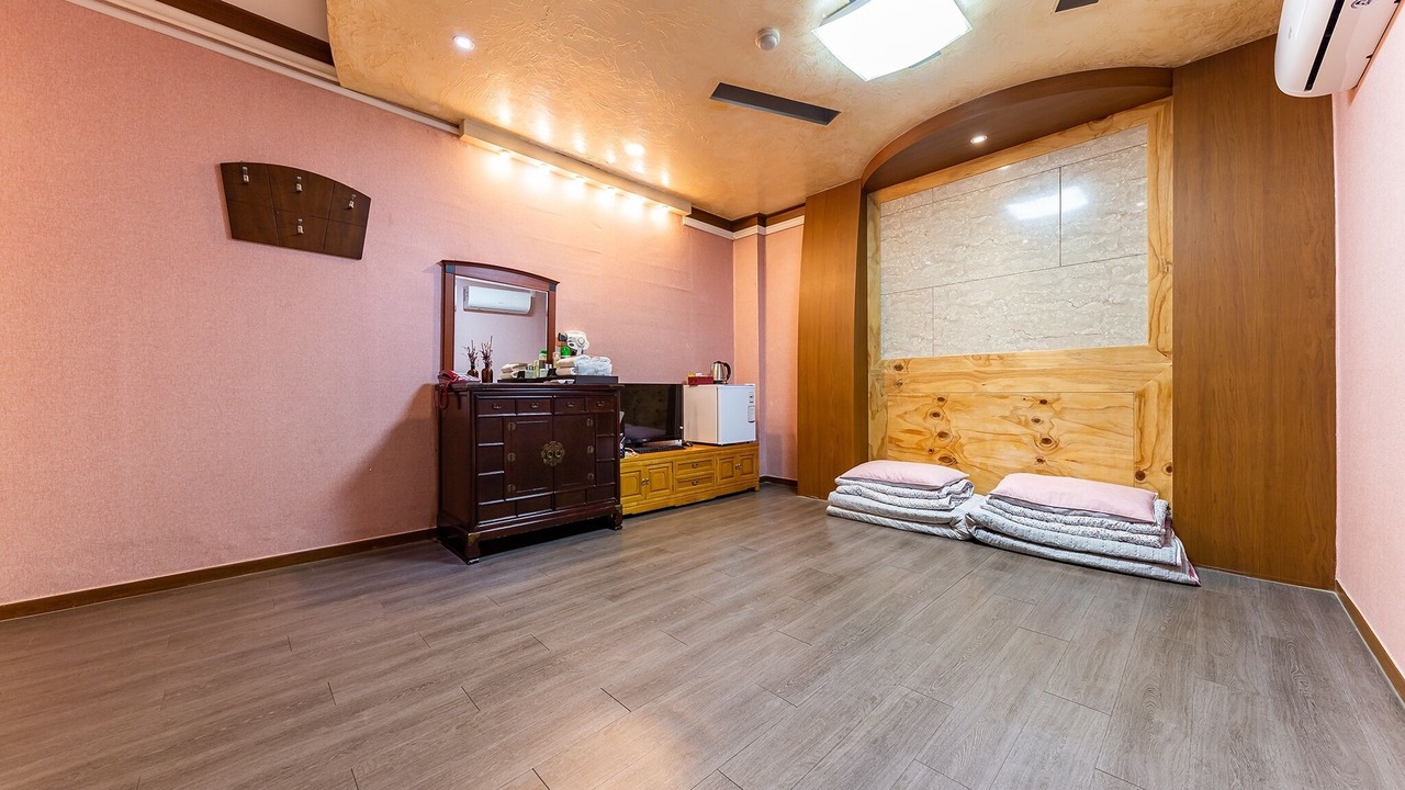 Photo of Bedroom in Okcheon