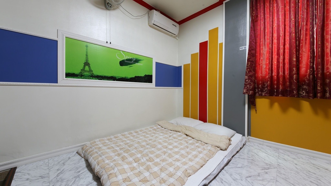 Photo of Bedroom in Iksan