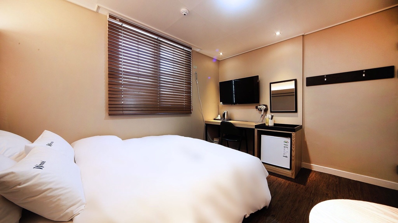 Photo of Bedroom in Haman
