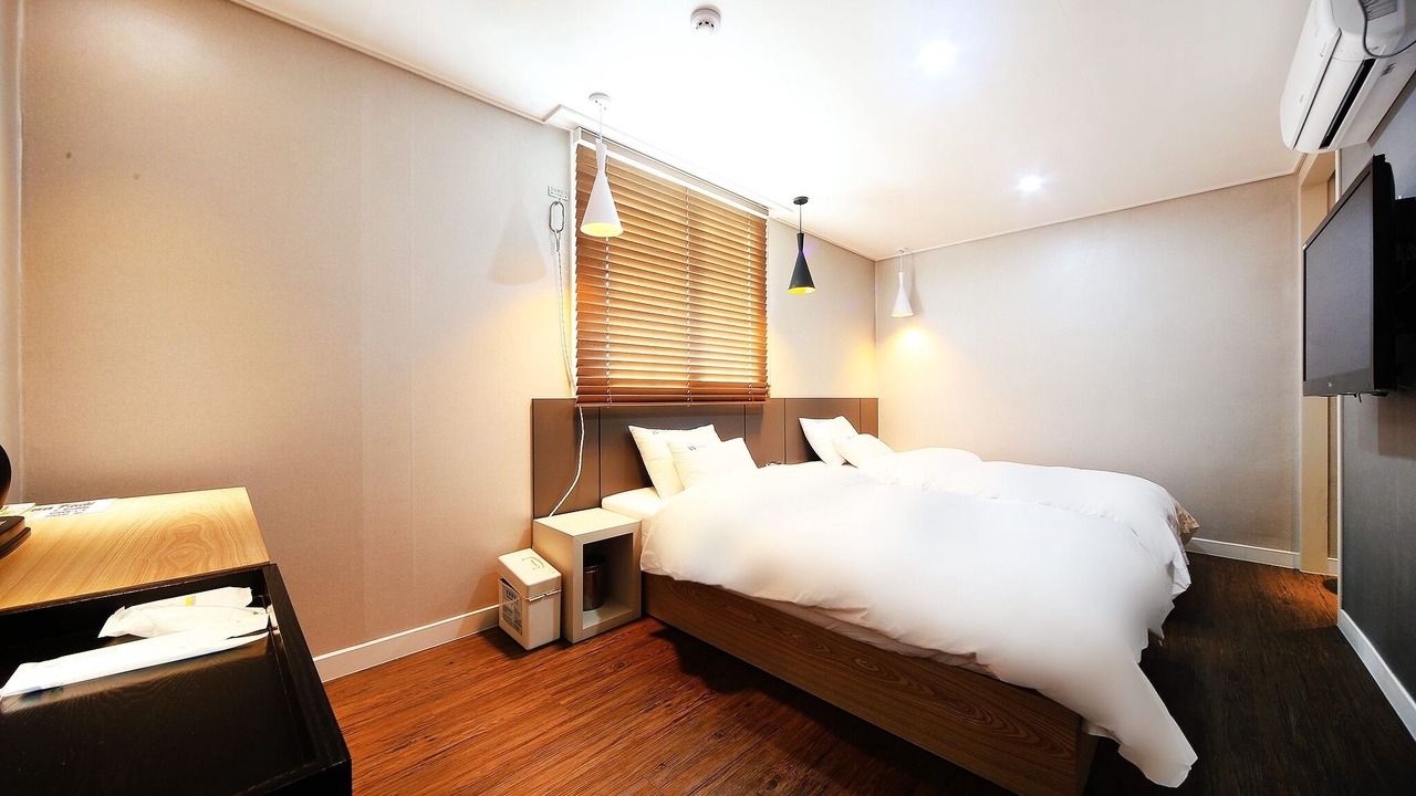 Photo of Bedroom in Haman