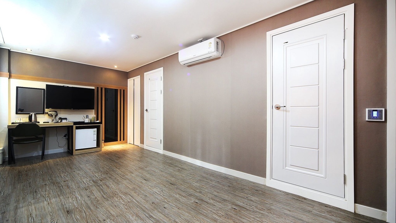 Photo of Bedroom in Haman